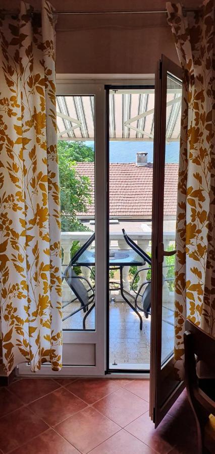 Lav Apartments تْشيرسيك نوفي المظهر الخارجي الصورة